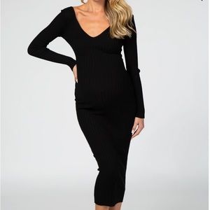 Black V-Neck Long Sleeve Fitted Bump Friendly / Maternity Maxi Dress